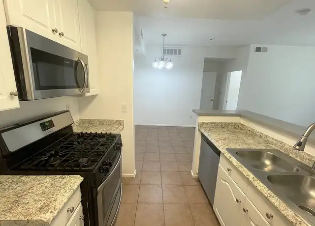 Property at 11476 Miranda St, North Hollywood, CA, 91601, 2 beds, 2 baths, [object Object]