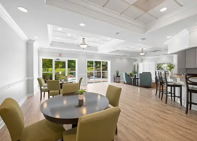 Photo of 140-A Laurel Way, Herndon, VA 20170