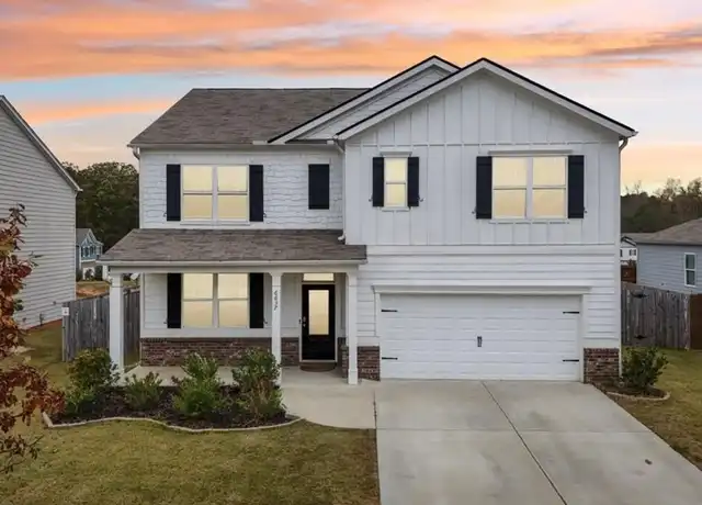 Property at 6637 Bluffview Dr, Douglasville, GA, 30134, 5 beds, 3 baths, [object Object]