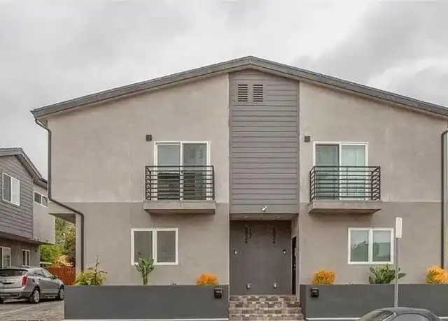 Property at 5026 Cleon Ave, North Hollywood, CA, 91601, 3 beds, 2.5 baths, [object Object]