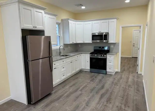 Property at 201 Eagle St Unit 2, North Arlington, NJ, 07031, 3 beds, 2 baths, [object Object]