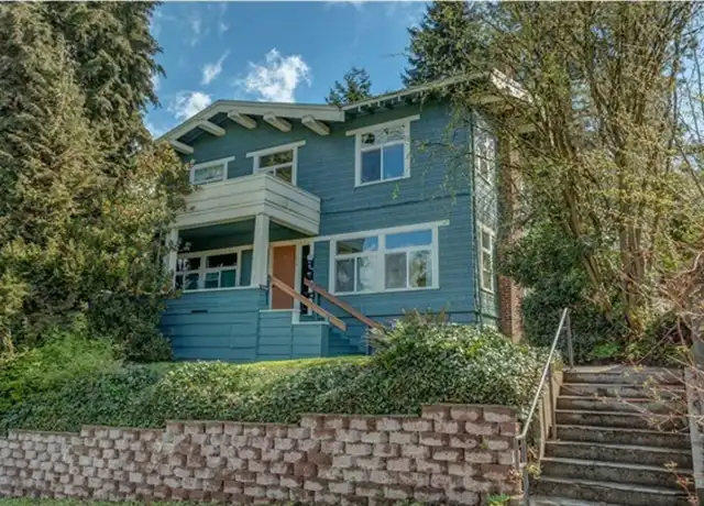 Property at 822 N Garden St Unit 201, Bellingham, WA, 98225, 4 beds, 1 bath, [object Object]