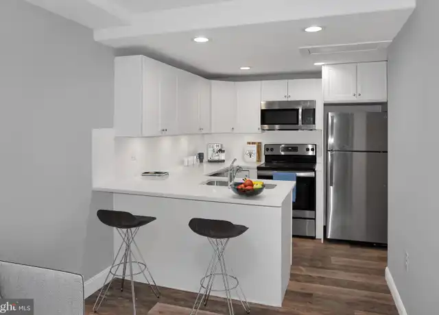 Property at 444 Church Rd Unit B5, Lansdale, PA, 19446, 2 beds, 1 bath, [object Object]