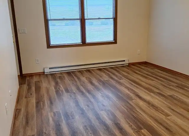 Property at 1525 Hawk Cir Unit 1525 C, Troy, OH, 45373, 2 beds, 1.5 baths, [object Object]