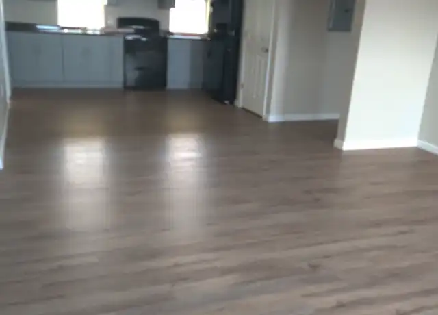 Property at 122 E Ridge Rd Unit B2, Linwood, PA, 19061, 2 beds, 1 bath, [object Object]