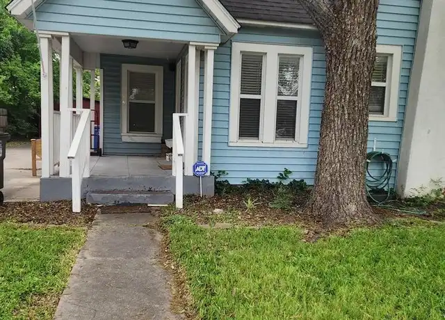 Property at 1546 W Rosewood Ave, San Antonio, TX, 78201, 2 beds, 1 bath, [object Object]
