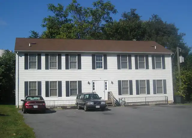 Property at 7 Mosby Ct Unit C, Round Hill, VA, 20141, 2 beds, 1 bath, [object Object]