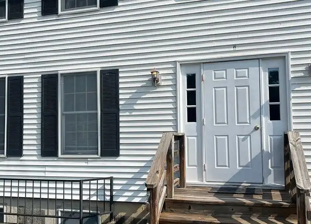 Property at 7 Mosby Ct Unit C, Round Hill, VA, 20141, 2 beds, 1 bath, [object Object]