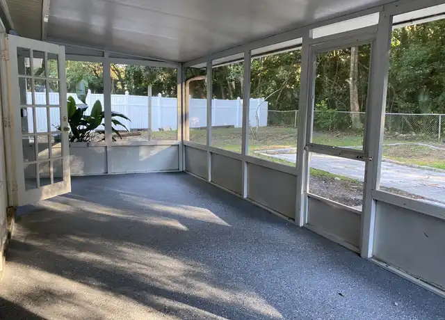 Property at 609 Princeton St, Brandon, FL, 33511, 4 beds, 2 baths, [object Object]