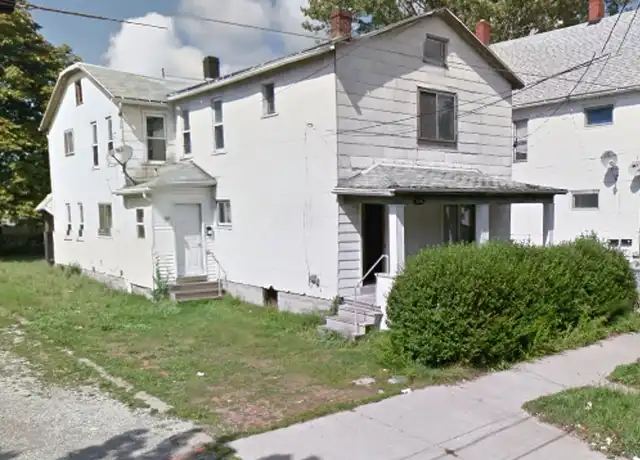 Property at 426 E 13th St, Erie, PA, 16503, 1 bed, 1 bath, [object Object]