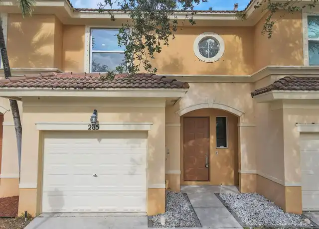 Property at 285 River Bluff Ln, Royal Palm Beach, FL, 33411, 2 beds, 2.5 baths, [object Object]