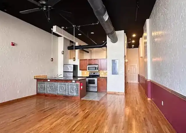 Property at 209 W McDaniel St Unit 209-201, Springfield, MO, 65806, 1 bed, 1 bath, [object Object]
