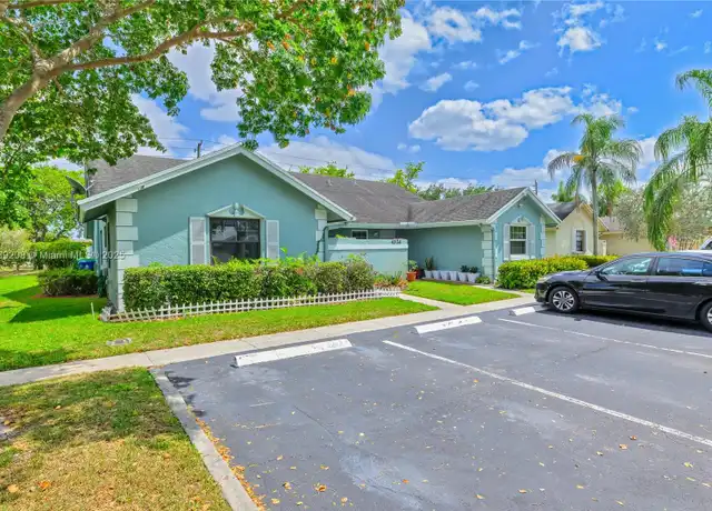 Property at 4332 NW 120th Ln, Sunrise, FL, 33323, 3 beds, 2 baths, [object Object]
