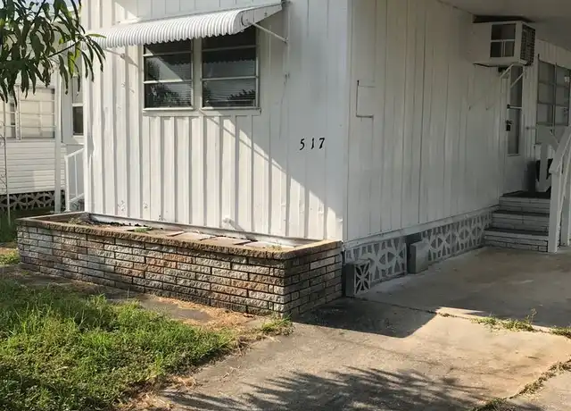 Property at 517 51st Avenue Dr W, Bradenton, FL, 34207, 2 beds, 1 bath, [object Object]