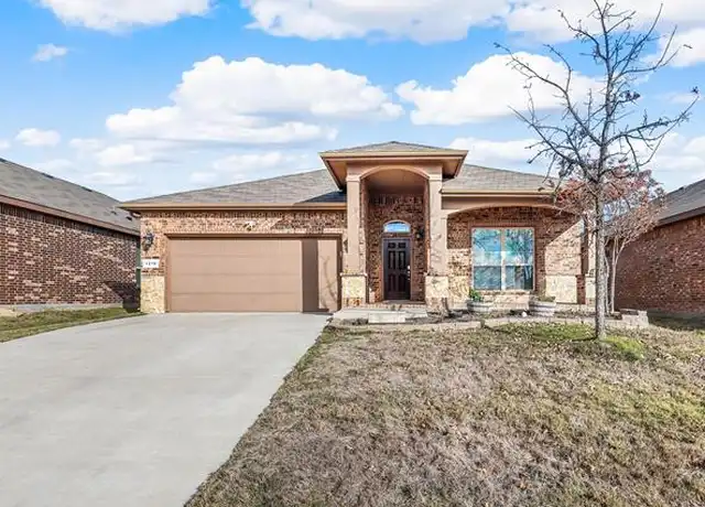 Property at 1216 Vaughna Dr, Weatherford, TX, 76087, 3 beds, 2 baths, [object Object]