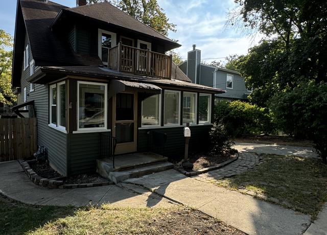Photo of 454 Colford Ave, West Chicago, IL 60185