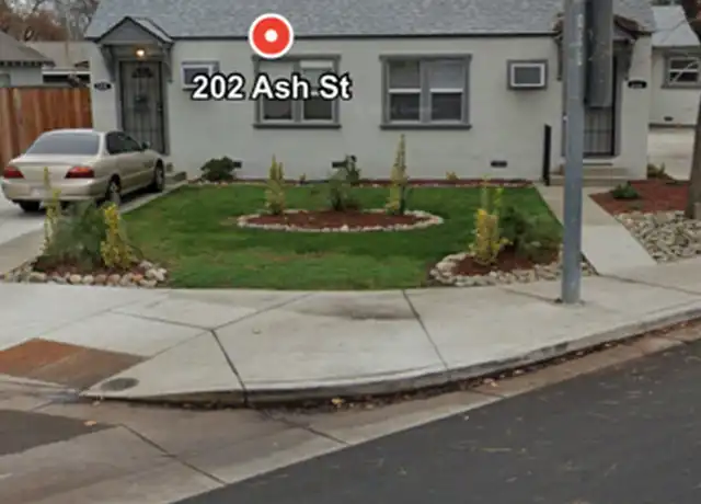 Property at 202 Ash St, Modesto, CA, 95351, 1 bed, 1 bath, [object Object]