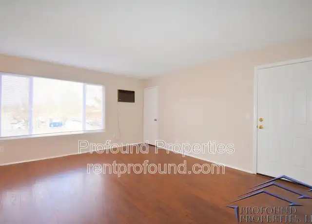 Property at 702 NE 99th Ave Unit 4, Portland, OR, 97220, 2 beds, 1 bath, [object Object]
