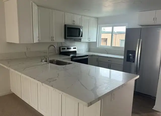 Property at 8775 Navajo Rd #6, San Diego, CA, 92119, 3 beds, 2 baths, [object Object]