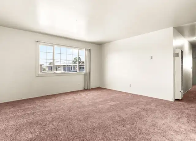 Property at 9706 Cherry St Unit 4, Oakland, CA, 94603, 3 beds, 1 bath, [object Object]