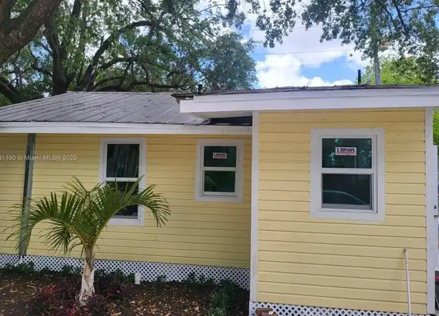 Property at 285 NE 80th Ter, Miami, FL, 33138, 2 beds, 1 bath, [object Object]