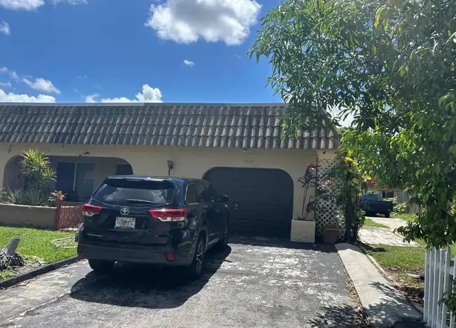 Property at 7005 NW 79th Ave Unit 1-2, Tamarac, FL, 33321, 2 beds, 2 baths, [object Object]