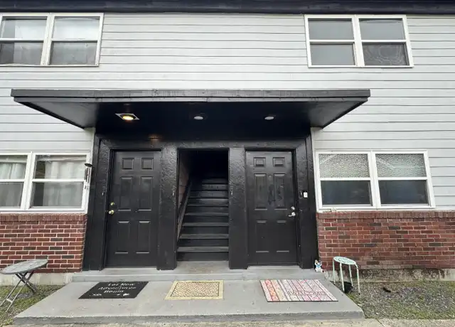 Property at 129 Congress St, Charleston, SC, 29403, 3 beds, 1 bath, [object Object]