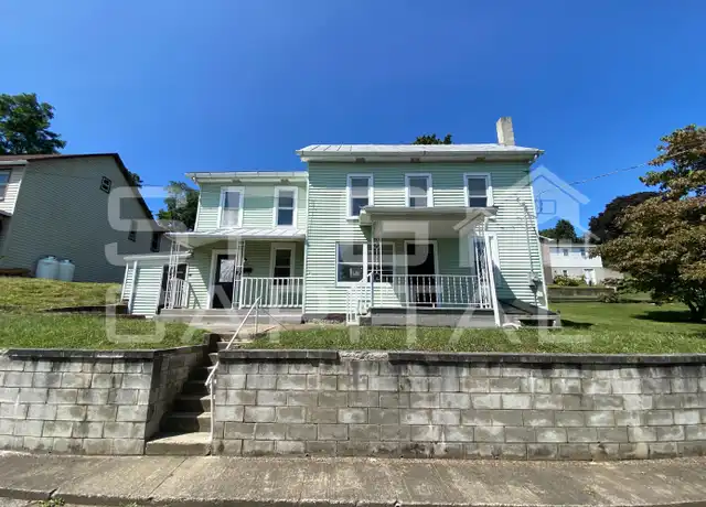 Property at 229 Lincoln St, Duncannon, PA, 17020, 3 beds, 1 bath, [object Object]
