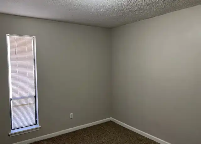 Property at 15 Kingspark Ct, Little Rock, AR, 72227, 4 beds, 2 baths, [object Object]