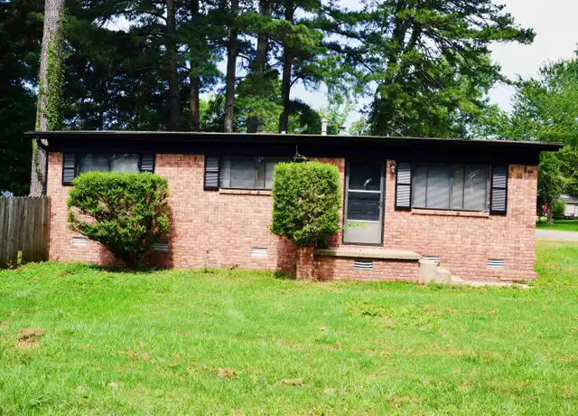 Property at 2502 N Lakeview, Benton, AR, 72015, 3 beds, 1.5 baths, [object Object]