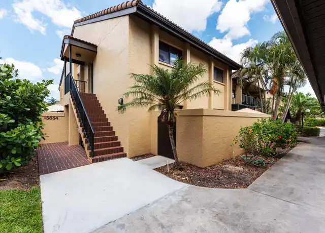 Property at 5656 Ashton Lake Dr #5656, Sarasota, FL, 34231, 3 beds, 2 baths, [object Object]