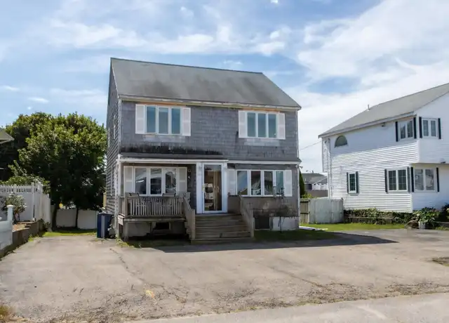 Property at 60 Plymouth St, Hampton, NH, 03842, 4 beds, 1.5 baths, [object Object]