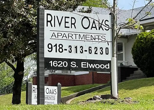 Property at River Oaks - 1620 S Elwood Ave, Tulsa, OK, 74119, 1 bed, 1 bath, [object Object]