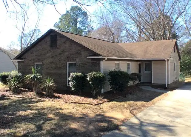 Property at 5841 Falstaff Dr, Charlotte, NC, 28227, 3 beds, 2 baths, [object Object]