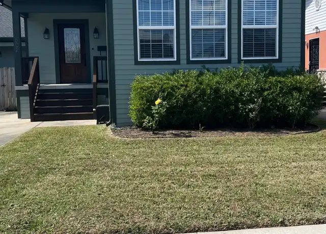 Property at 502 Warrington Dr, New Orleans, LA, 70122, 3 beds, 2 baths, [object Object]
