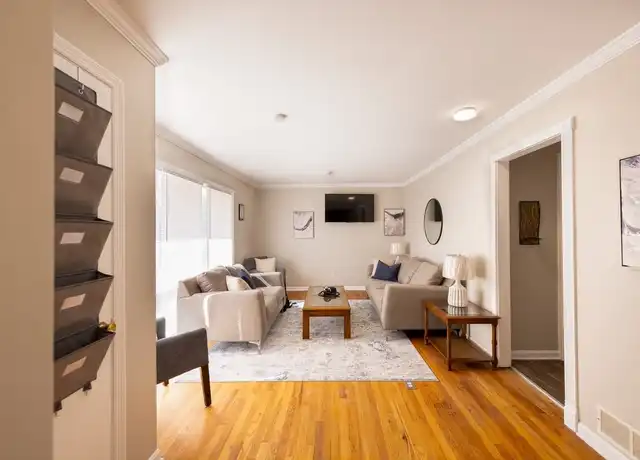 Property at 3184 Toney Dr Unit 2C, Decatur, GA, 30032, 8 beds, 2 baths, [object Object]