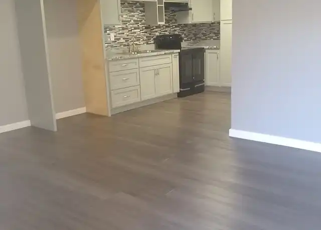 Property at 421 E 16th St Unit 413, Santa Ana, CA, 92701, 1 bed, 1 bath, [object Object]