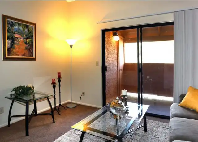 Property at 825 S River Dr Unit 140, Tempe, AZ, 85281, 2 beds, 1 bath, [object Object]