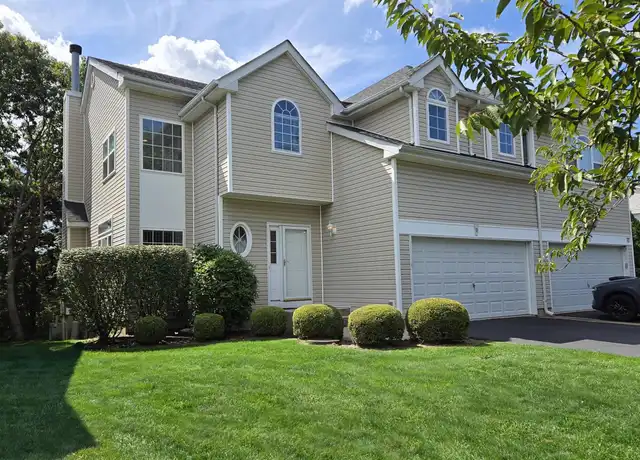 Property at 19 Sunflower Ridge Rd, South Setauket, NY, 11720, 4 beds, 2.5 baths, [object Object]