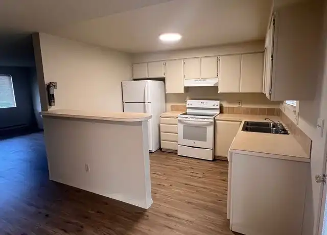 Property at 179 SW Hayes Ave Unit 20, Bend, OR, 97702, 2 beds, 1.5 baths, [object Object]