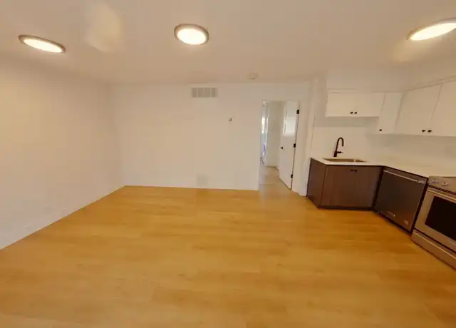 Property at 647 E 16th Aly Unit D, Eugene, OR, 97401, 1 bed, 1 bath, [object Object]