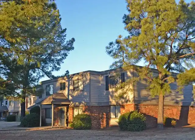 Property at The Vue at Claudette - 2718 Claudette Rd, Memphis, TN, 38118, 2 beds, 1.5-2 baths, [object Object]