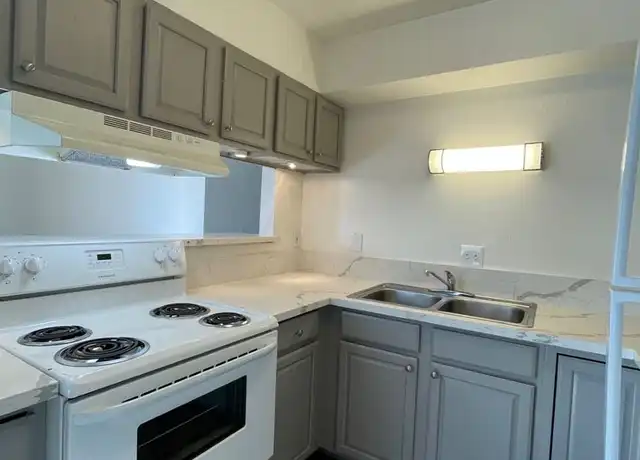Property at 1834 Jefferson St, North Las Vegas, NV, 89030, 2 beds, 1 bath, [object Object]