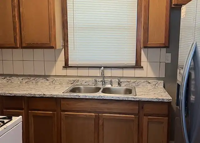 Property at 8005 Olive St, Kansas City, MO, 64132, 3 beds, 1 bath, [object Object]
