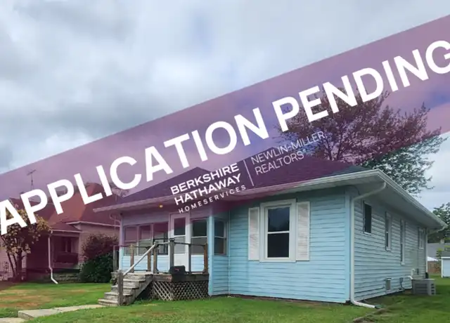 Property at 1145 S 6th St, Clinton, IN, 47842, 3 beds, 2 baths, [object Object]