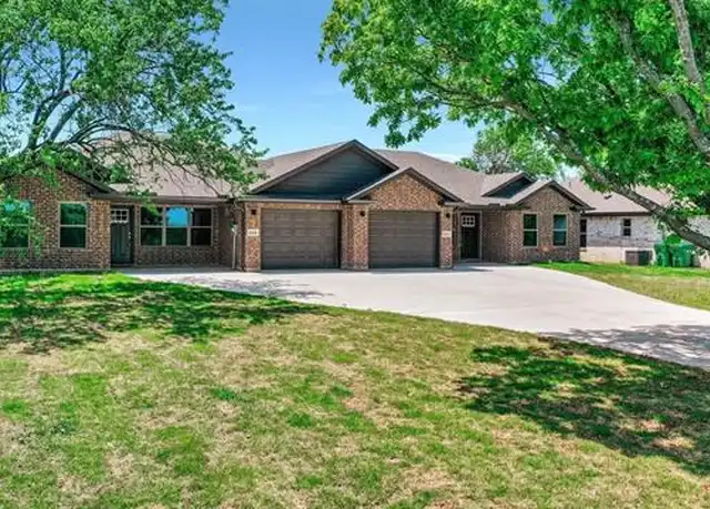 Property at 603-605 Friendship Rd, Sherman, TX, 75092, 3 beds, 2 baths, [object Object]