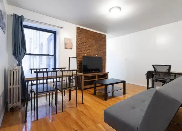 Property at 215 E 95th St Unit 1032068P, New York, NY, 10128, 0 beds, 1 bath, [object Object]