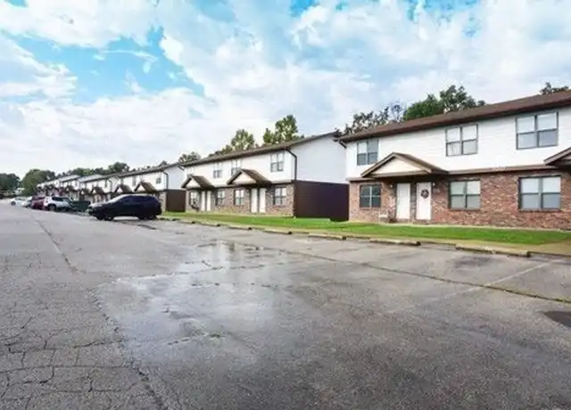 Property at 108 Carter St Unit 67P, St Robert, MO, 65584, 2 beds, 1.5 baths, [object Object]