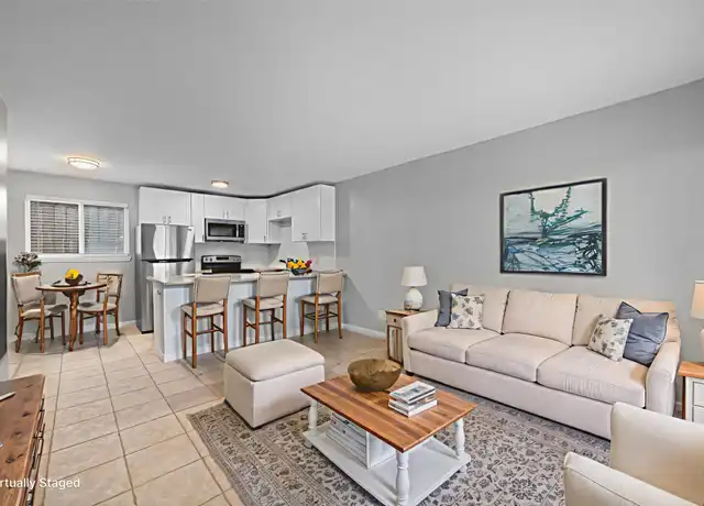 Property at 1016 E 7th St Unit 3, Houston, TX, 77009, 1 bed, 1 bath, [object Object]