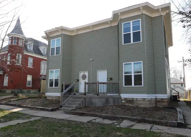 Property at 815 N 7th St Unit 813, Burlington, IA, 52601, 4 beds, 1.5 baths, [object Object]